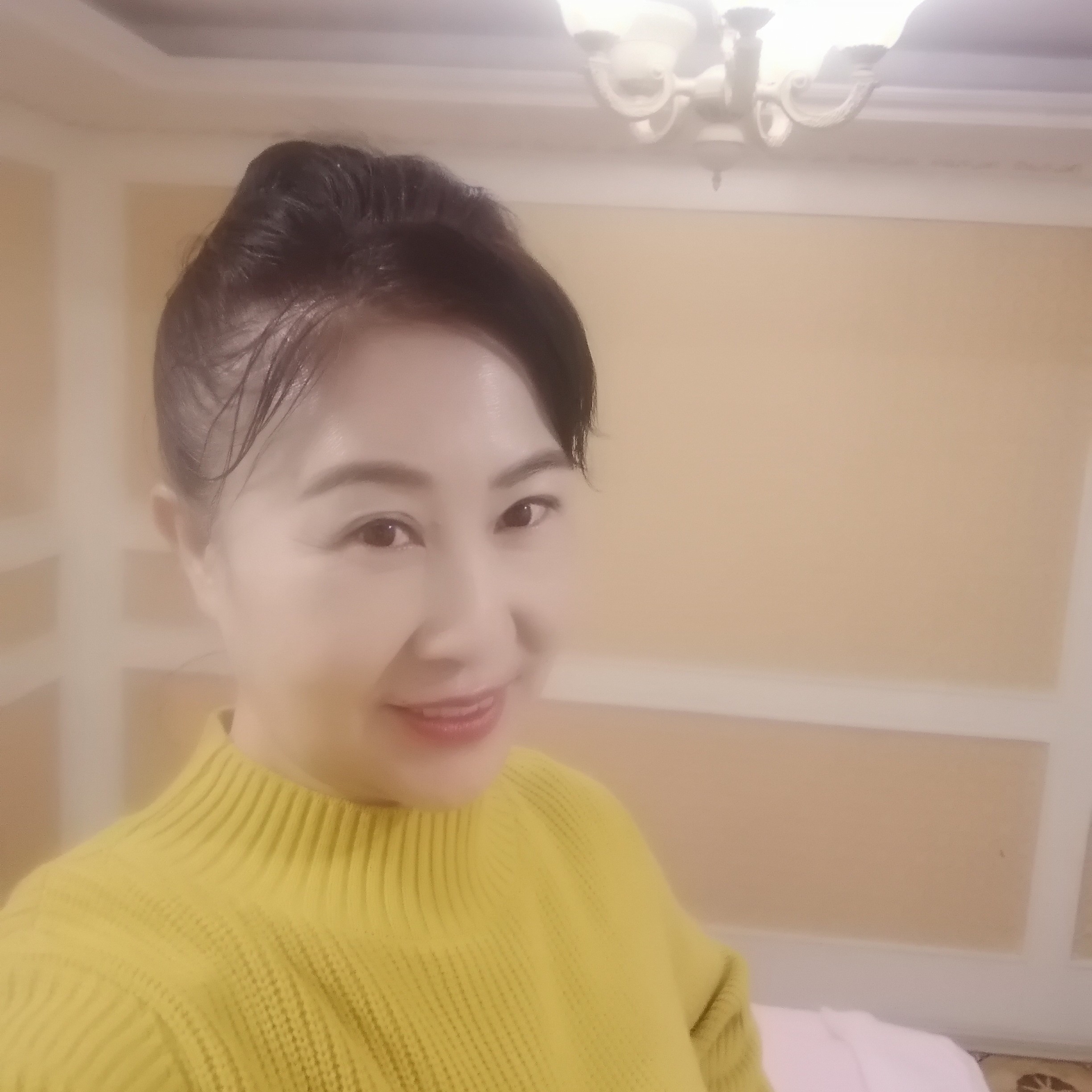 忧心浅吻母鸡的照片