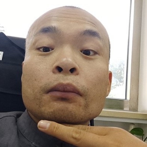 张忠河的照片