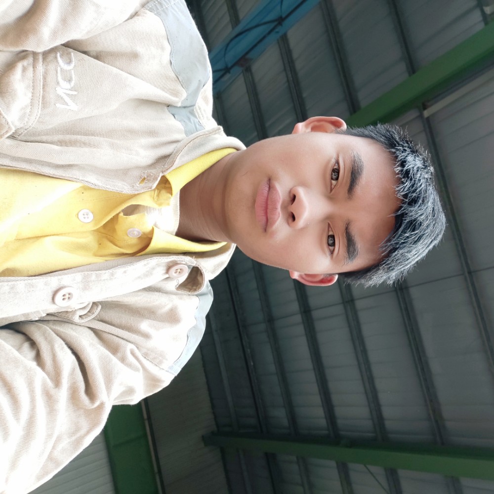 梁軍的照片