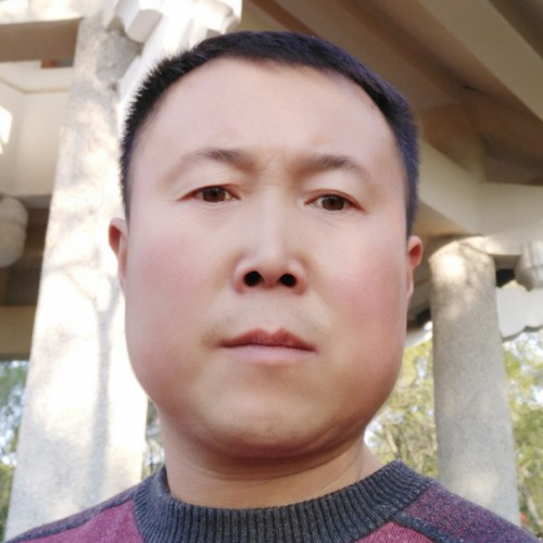 安踏男鞋的照片