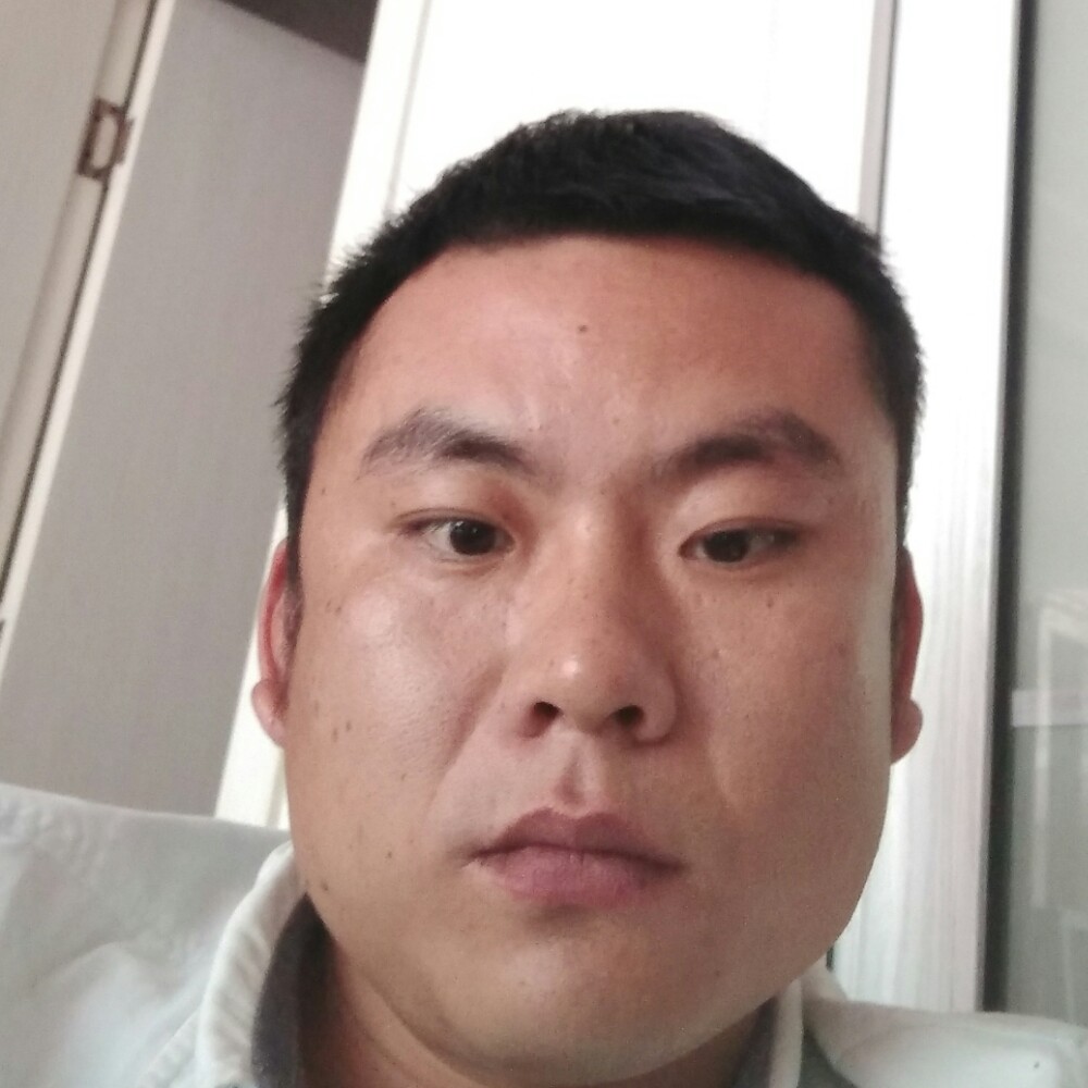 赖路的照片