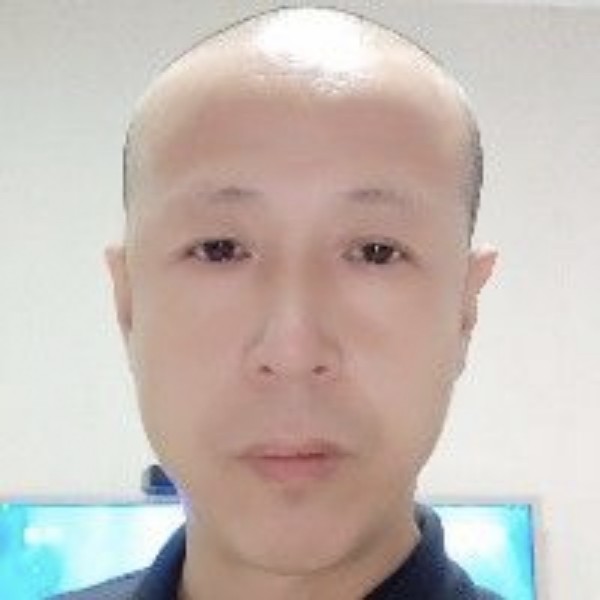 万宝路闻谁的照片