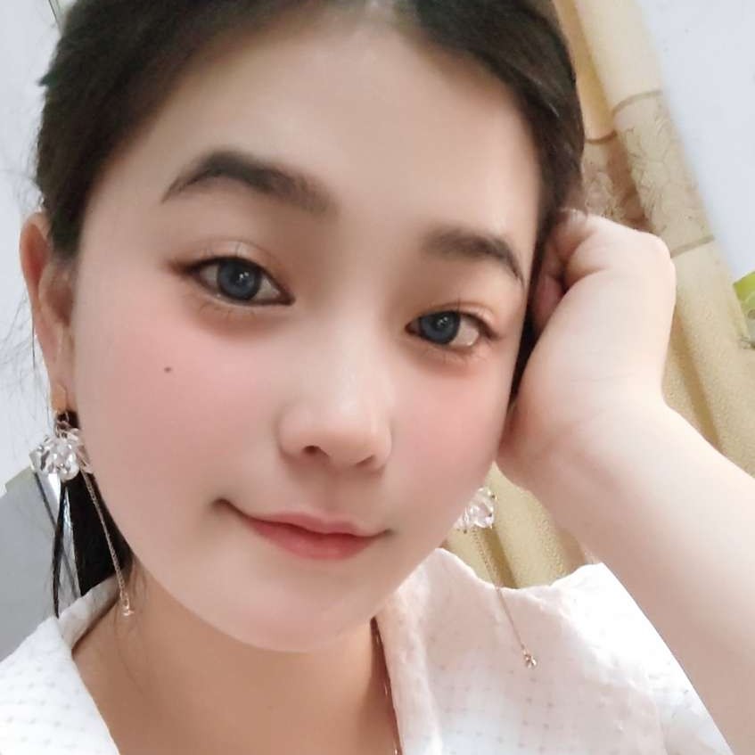 慧蕊爱吃肉肉的照片