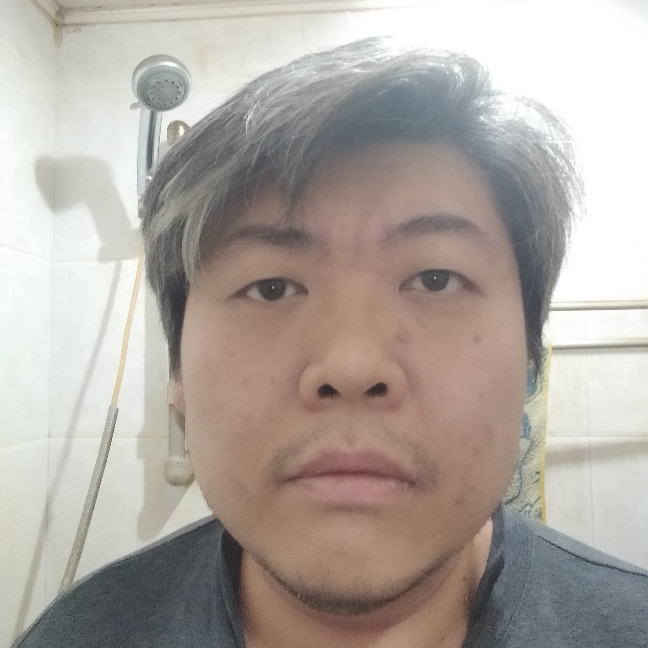 浪花儿白的照片