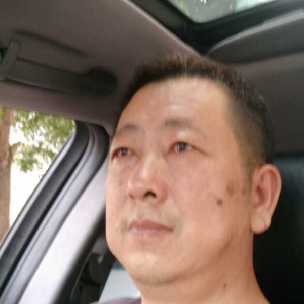 忍哥的照片