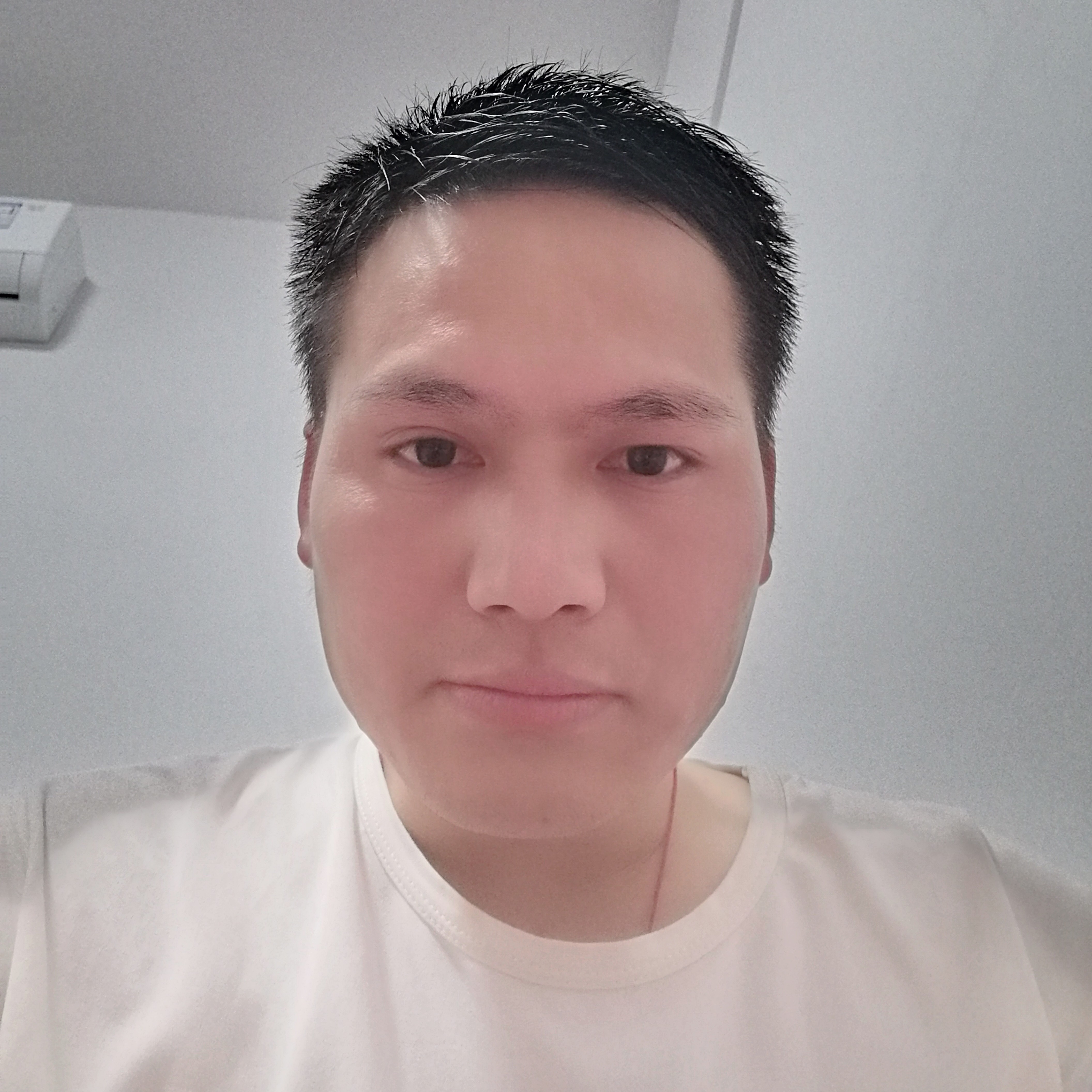 等待邂逅世界的照片