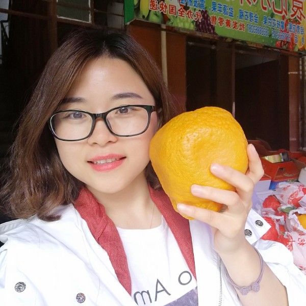 简单微笑～～的照片