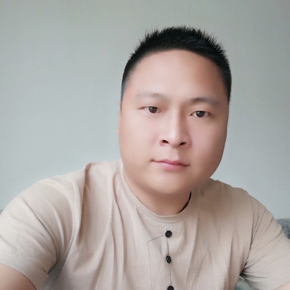 醇大叔的照片