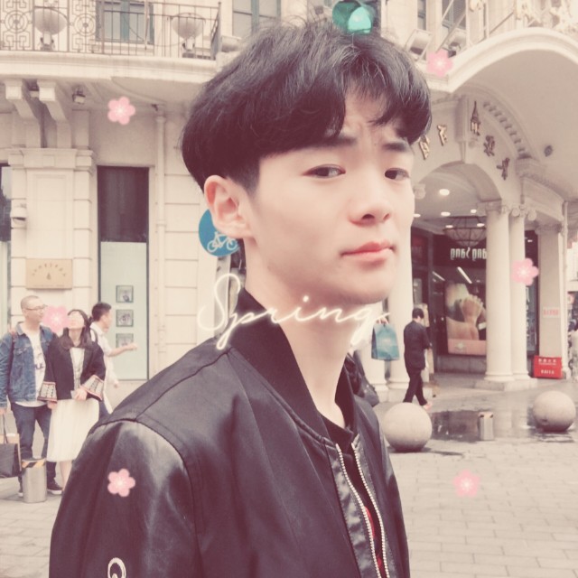设计师芬伦的照片
