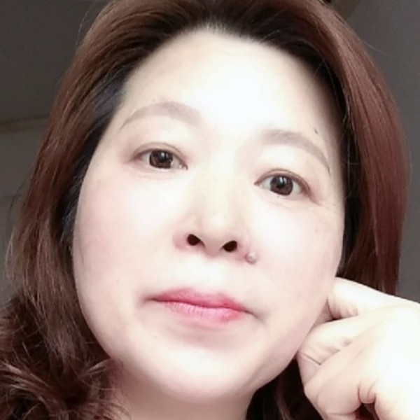 盼望倾心精明的照片