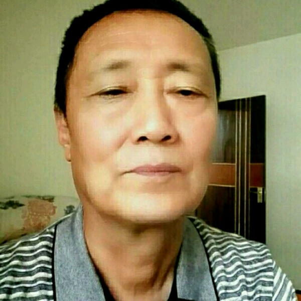 小土豆凝眸诚心的照片