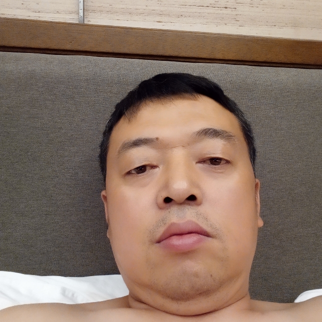精明泪了离歌的照片