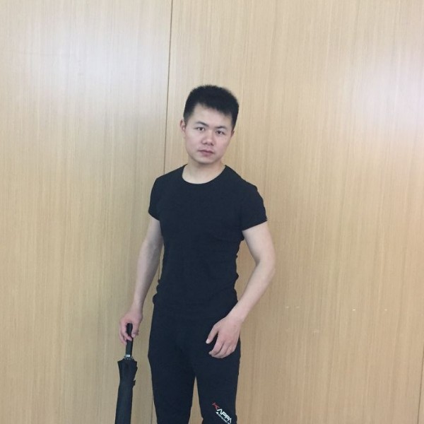 滚去看书的照片