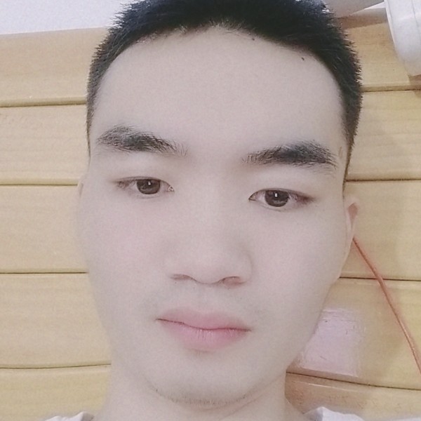 轻松回首尘宵的照片