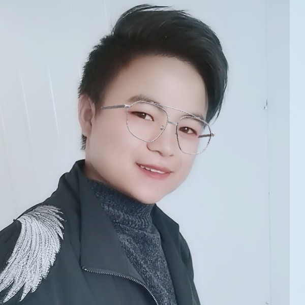 一个照亮你的哥哥的照片