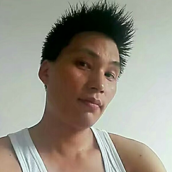 黄心鑫的照片