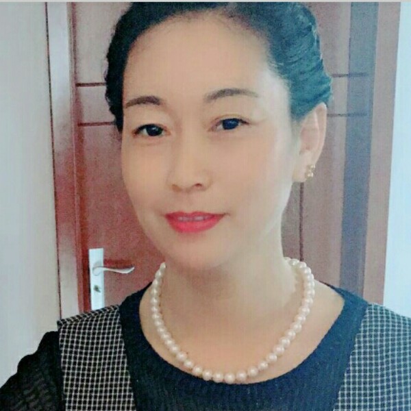 小蝴蝶回眸会撒娇的照片