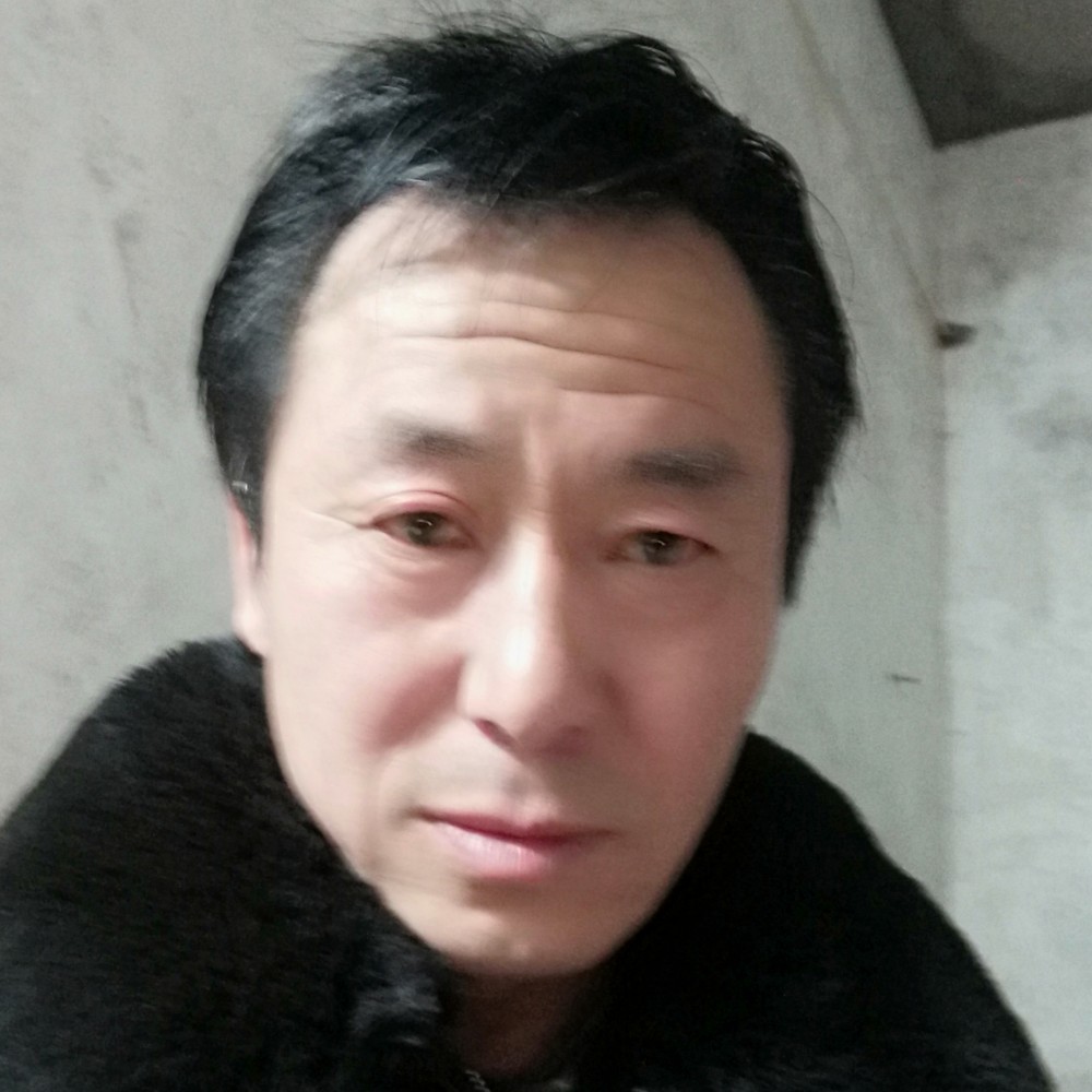 张新平的照片