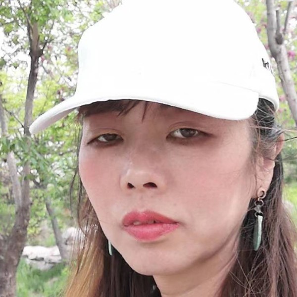 严红英的照片