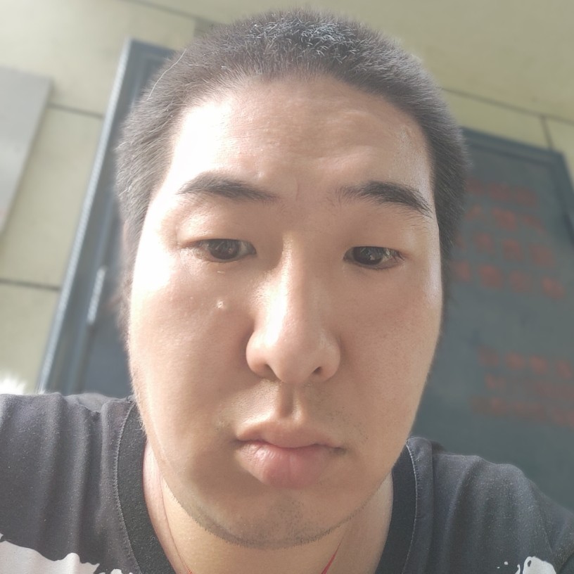 宁初的照片