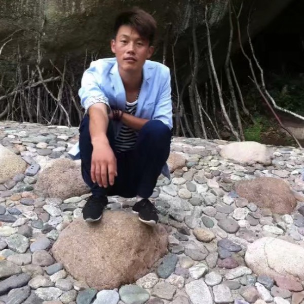躲不开的心痛的照片