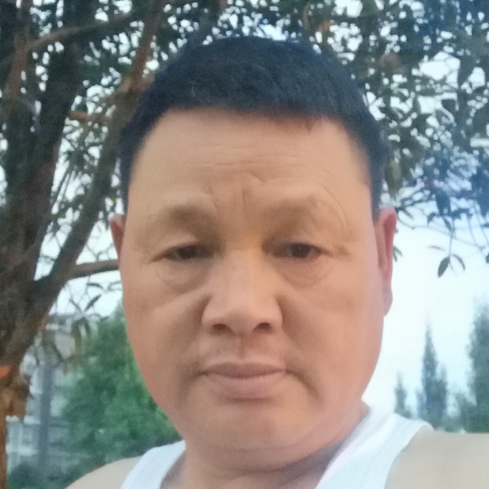 嚓茶相许帅气的照片