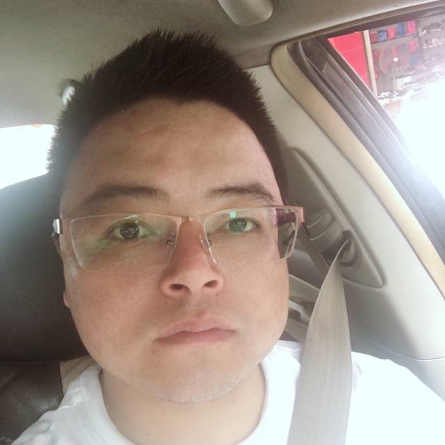露天美食新仔的照片