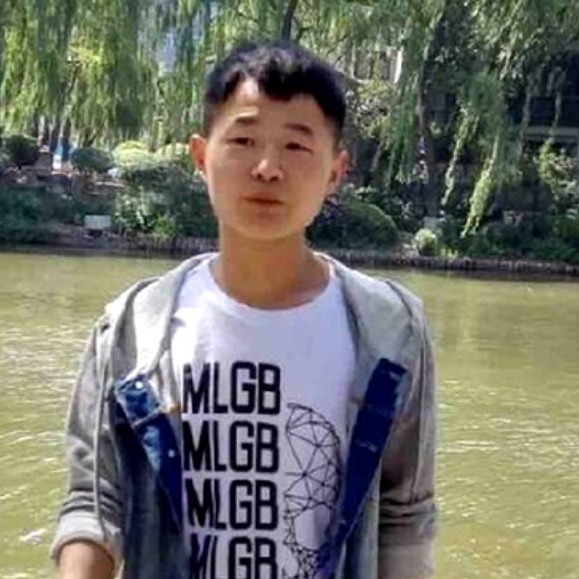 书包拿怕孤独的照片