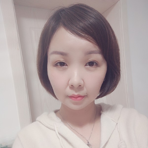 周周颖的照片