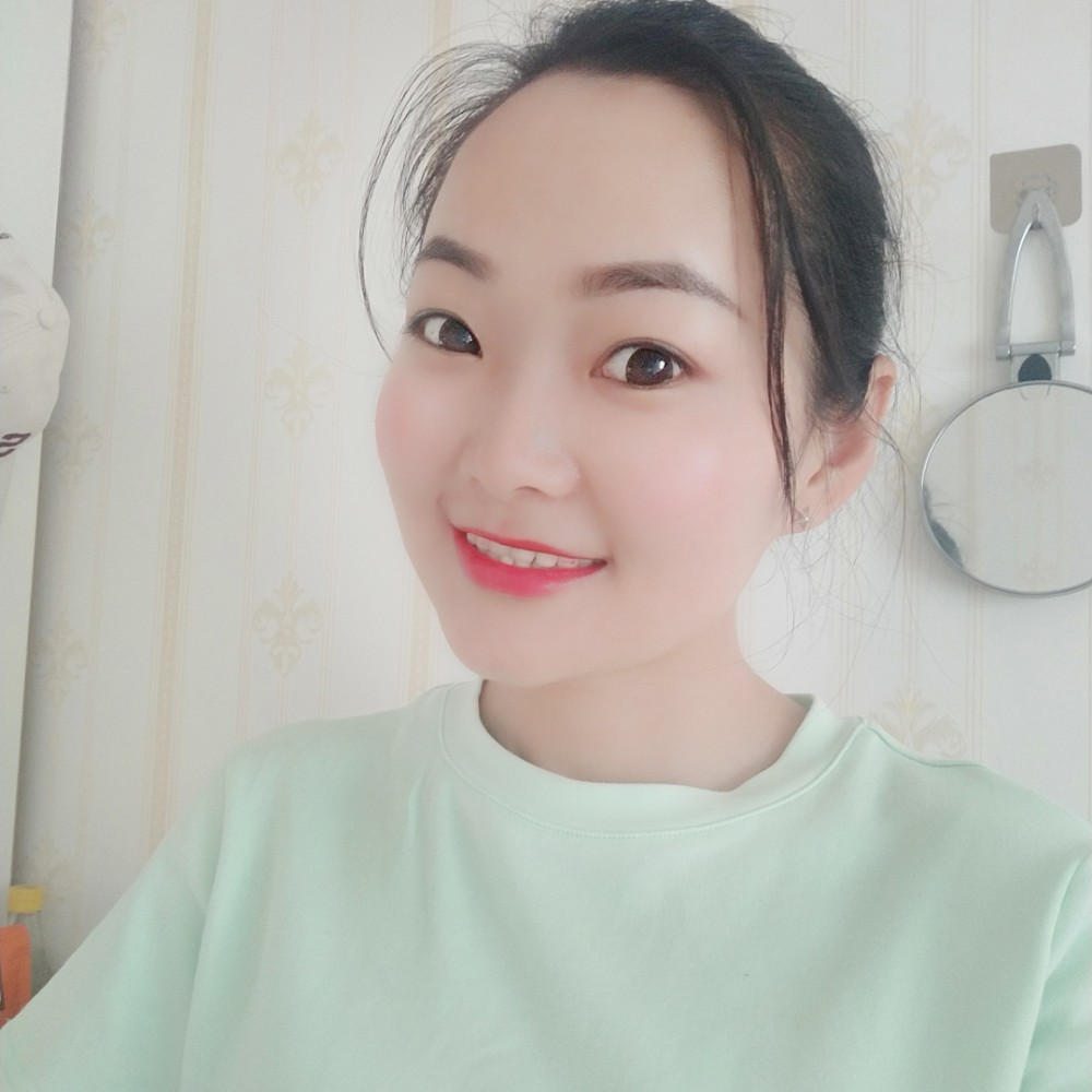 银耳汤执着的照片