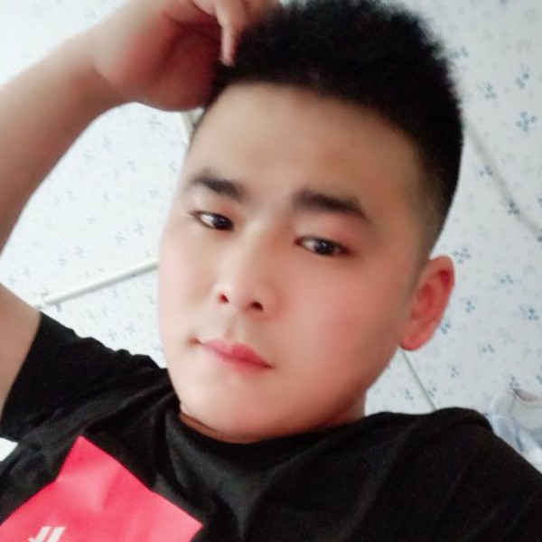 苏暝的照片