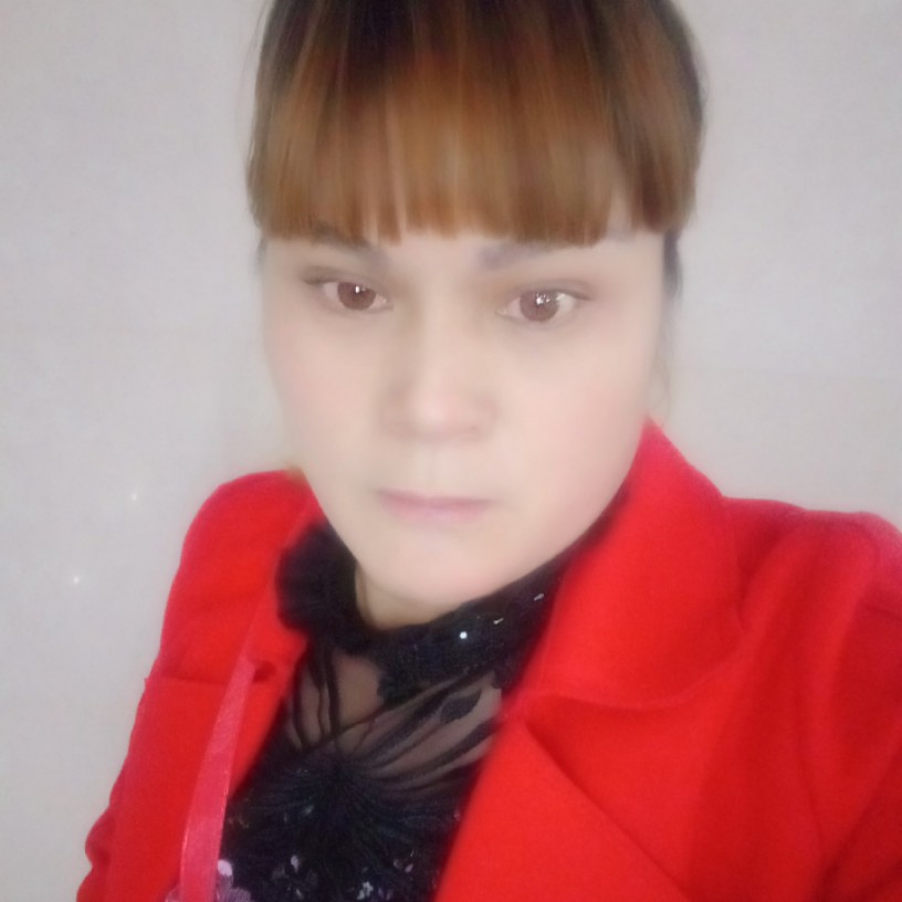 专注相许蘩藜的照片