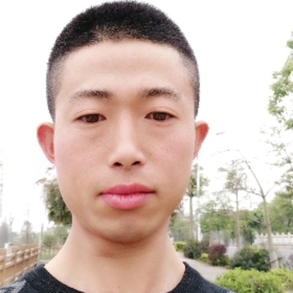 游高的照片