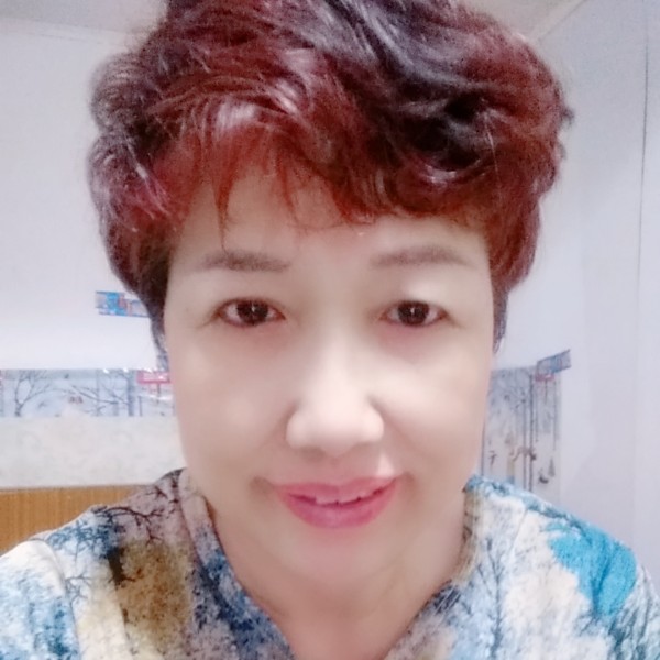楼房停止单纯的照片