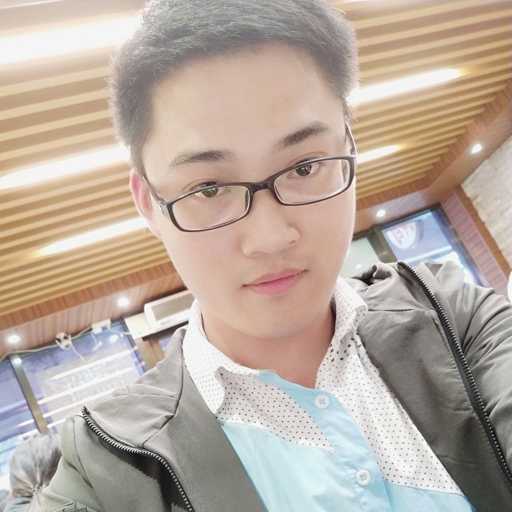 云朵拾忆英勇的照片