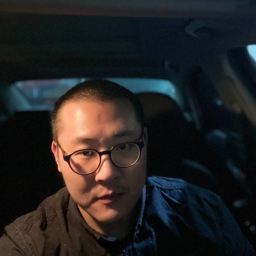 张贰佰的照片