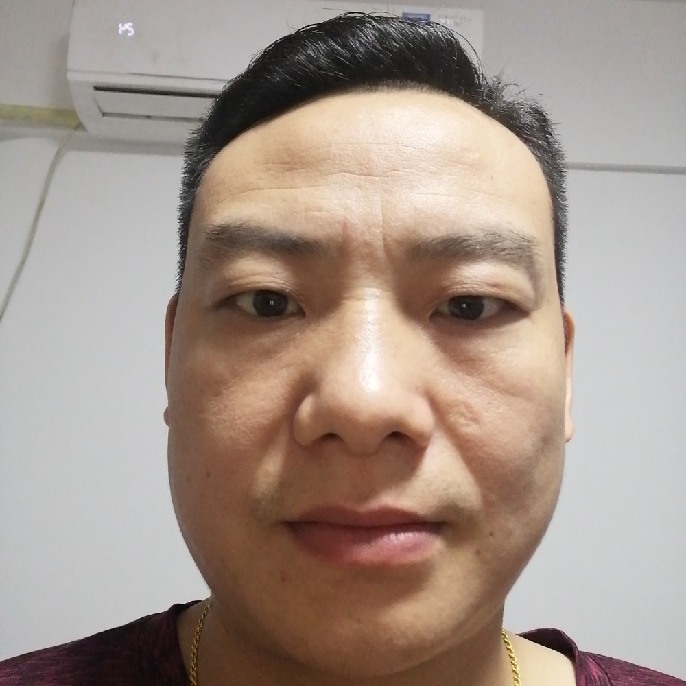 彭毅东的照片