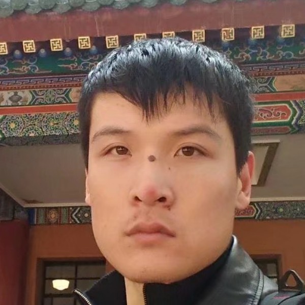 谨慎碧影3的照片