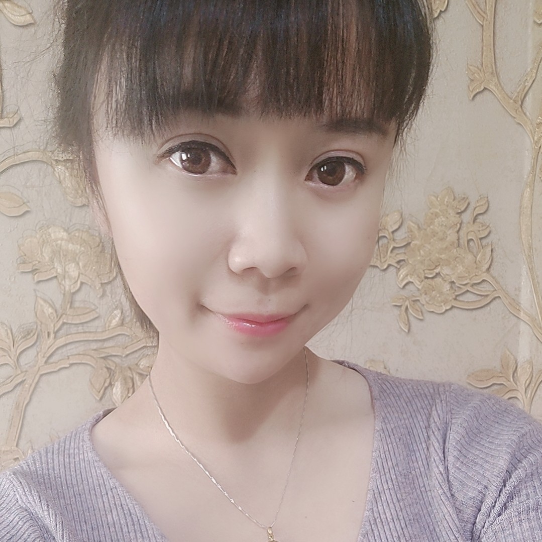 体贴的盼儿的照片