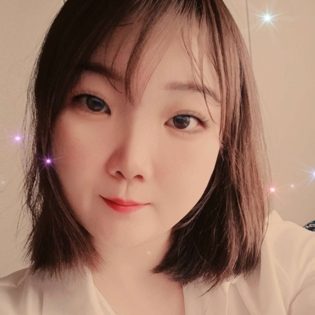 聪慧笑小猫咪的照片