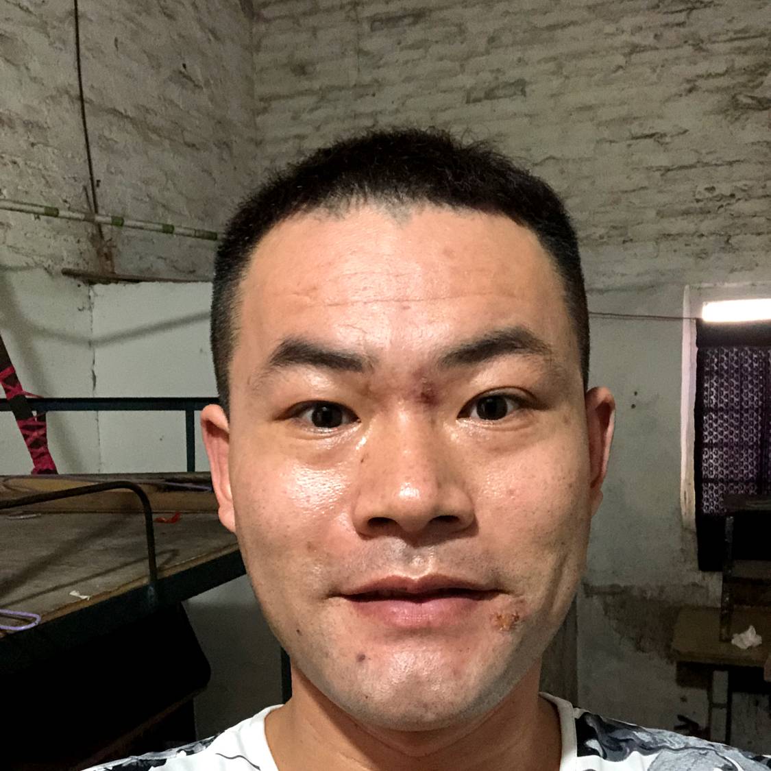 会员096068937的照片