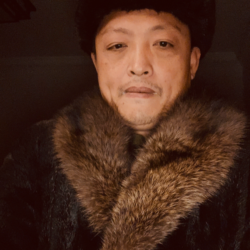 凹茅传骏的照片
