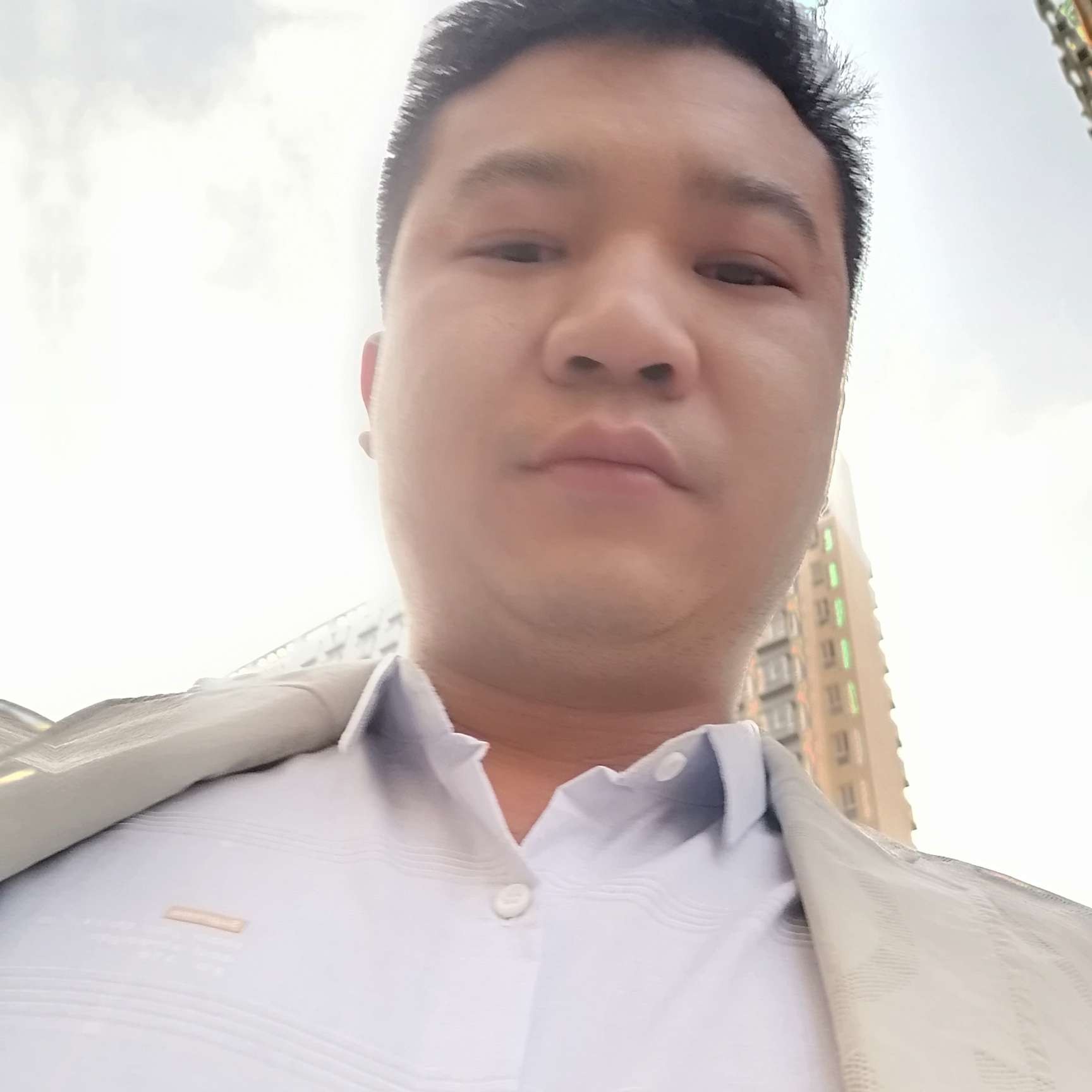 甜甜苦恋美女的照片