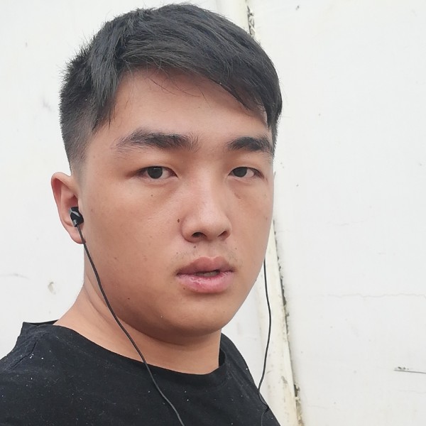 沈无言的照片