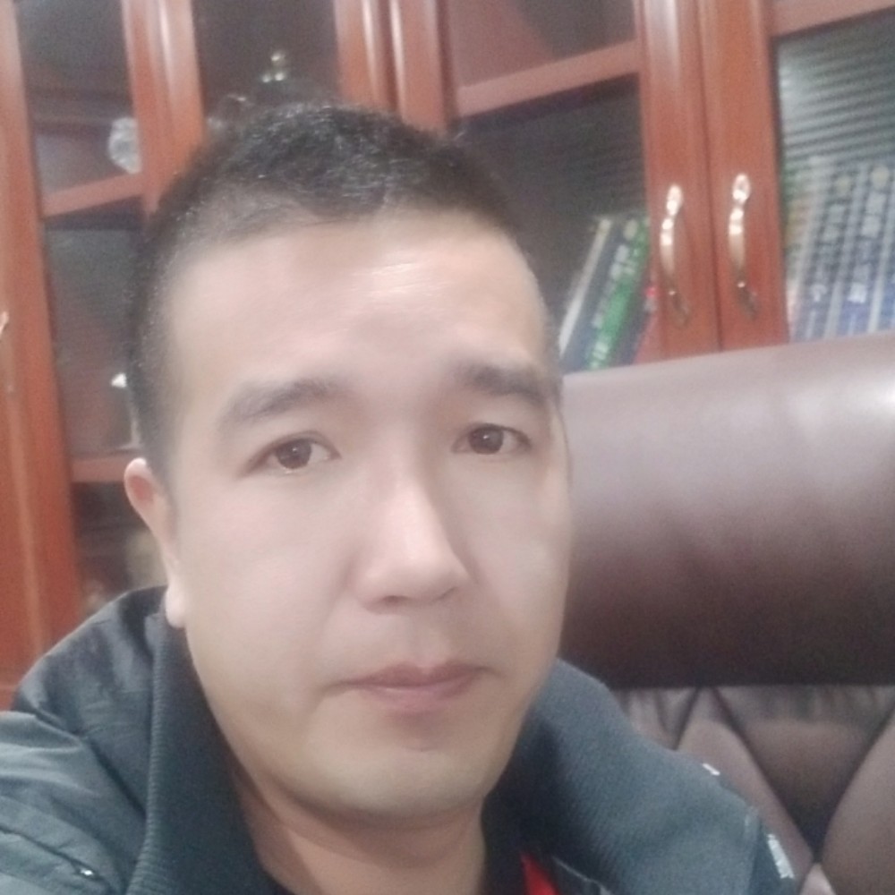 毛不易先生的照片