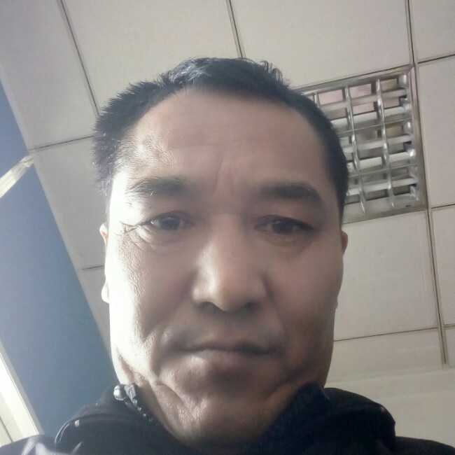 懦弱方台灯的照片