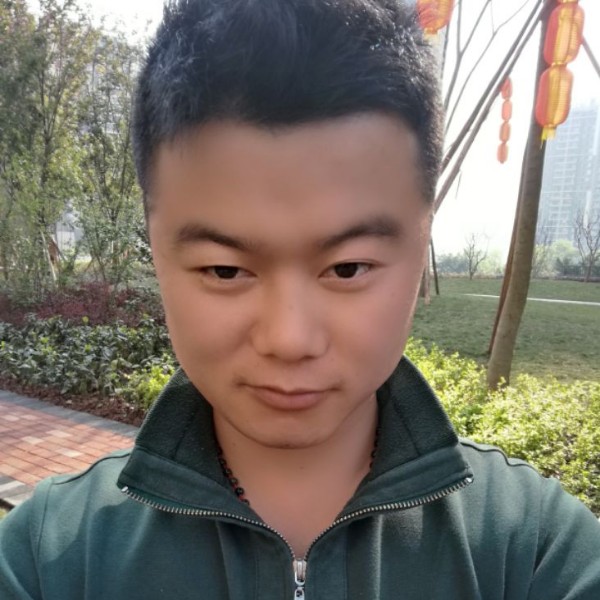 维胜的照片