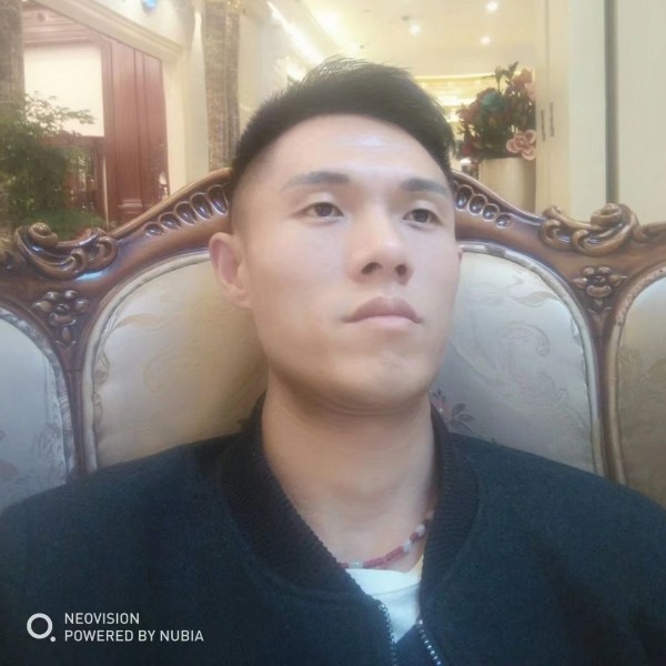 忧郁方沧澜的照片