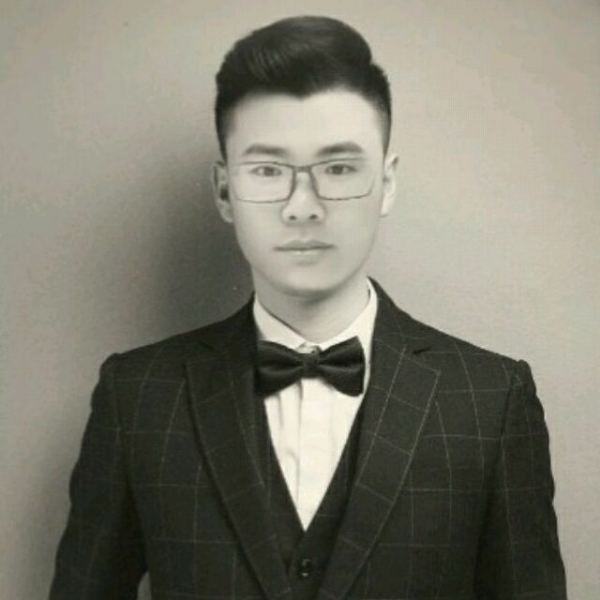 慕轩墨的照片