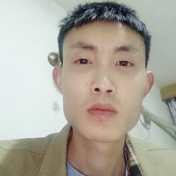 温柔泪了过客的照片